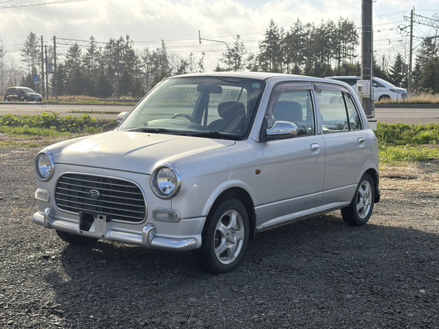 2000 Daihatsu Mira Gino