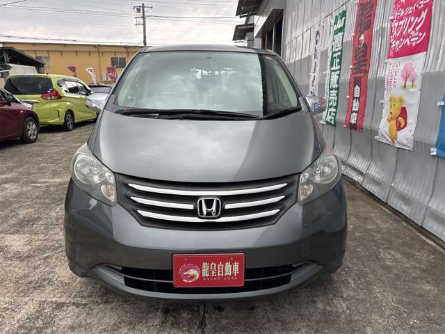 2010 Honda Freed – thumbnail 2