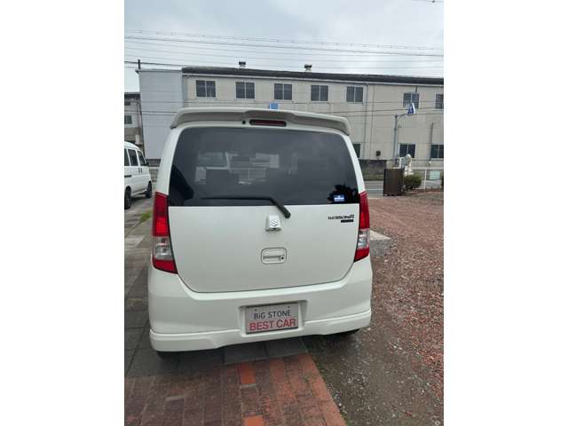 2010 Suzuki Wagon R – thumbnail 4