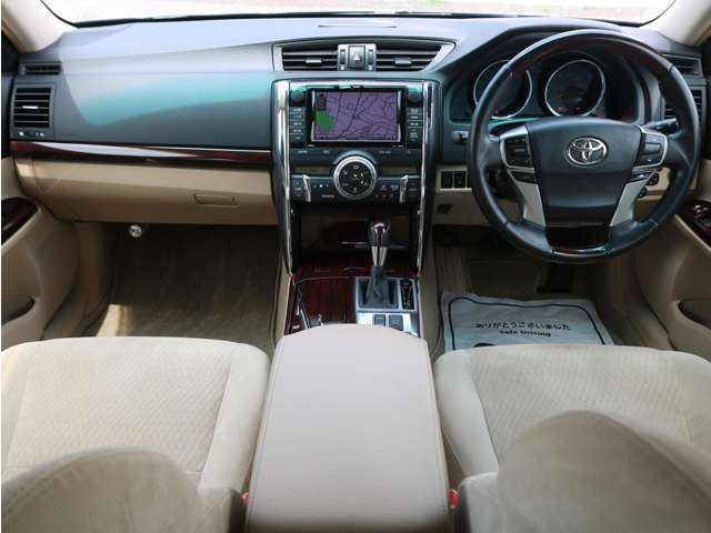 2010 Toyota Mark X – thumbnail 4