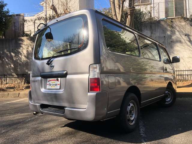 2008 Nissan Caravan – thumbnail 4