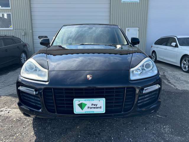 2009 Porsche Cayenne – thumbnail 2