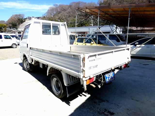 1997 Nissan Vanette Truck – thumbnail 2