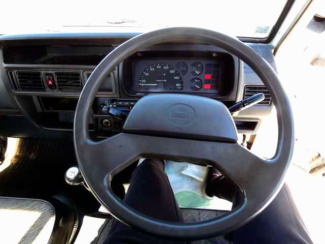 1997 Nissan Vanette Truck – thumbnail 4