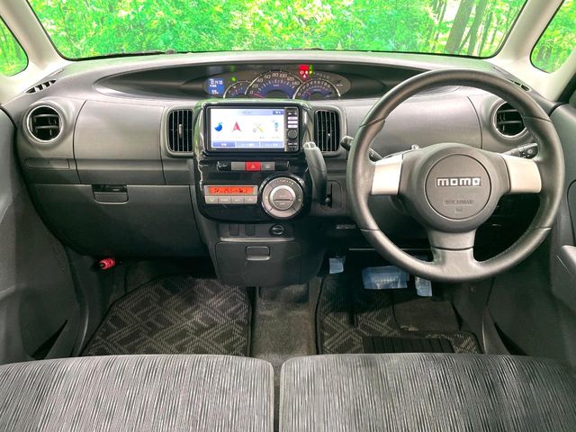 2011 Daihatsu Tanto – thumbnail 2