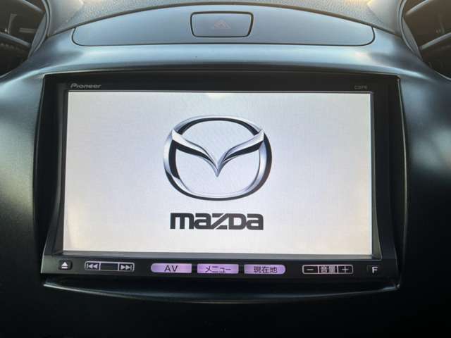 2010 Mazda Demio – thumbnail 3