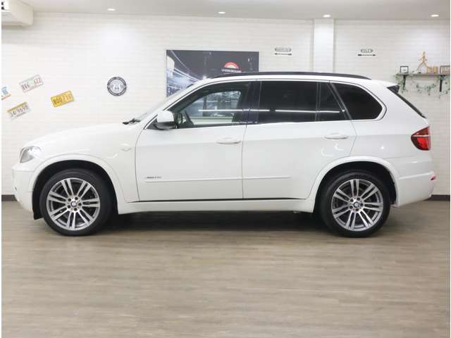 2010 BMW X5 – thumbnail 4