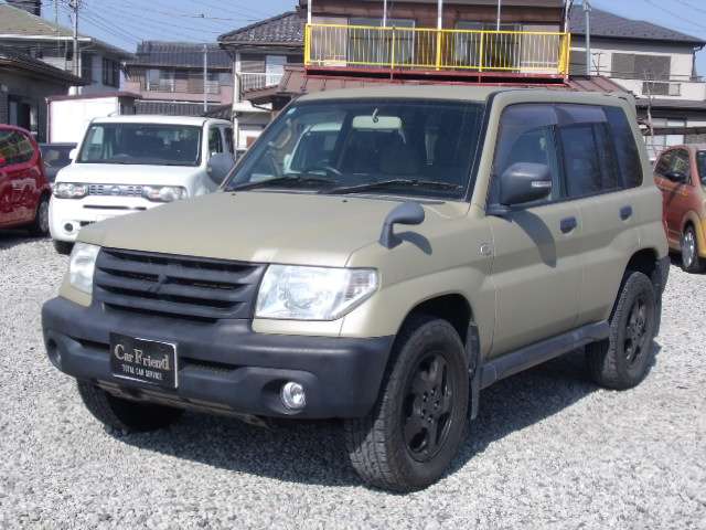 2004 Mitsubishi Pajero iO – thumbnail 4