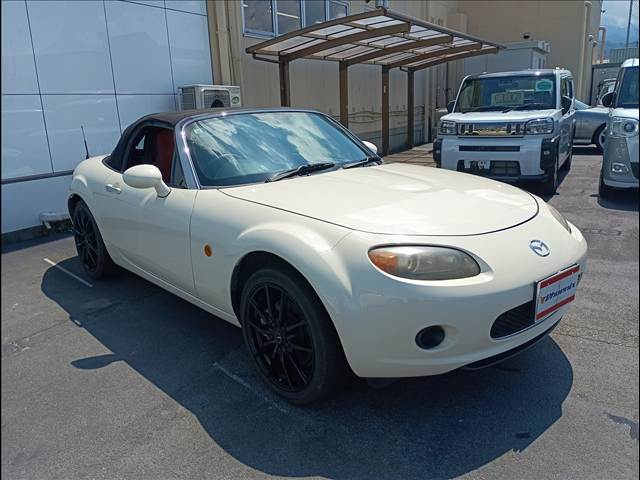 2005 Mazda Roadster – thumbnail 4