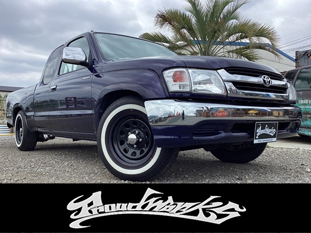 2003 Toyota Hilux