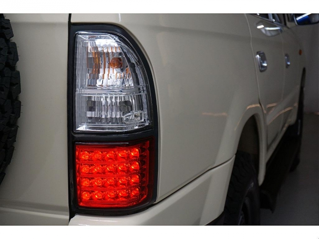 1999 Toyota Land Cruiser Prado – thumbnail 4