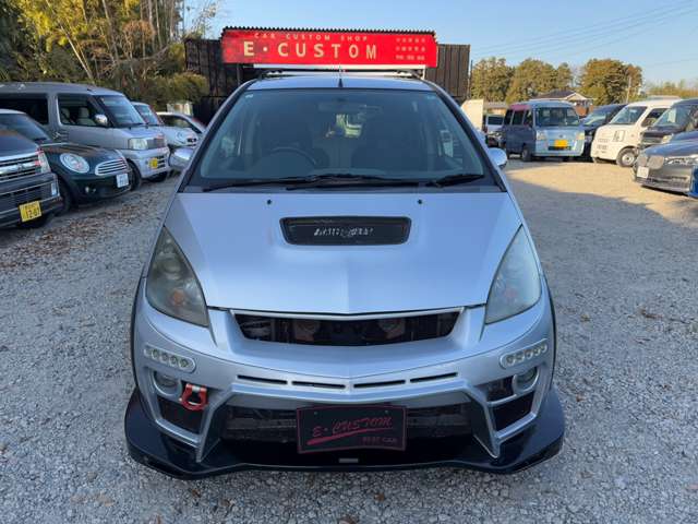 2007 Mitsubishi Colt – thumbnail 2