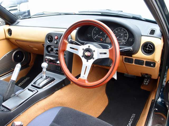 1992 Mazda Roadster – thumbnail 3