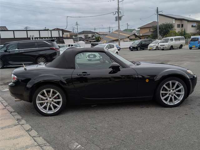 2006 Mazda Roadster – thumbnail 4