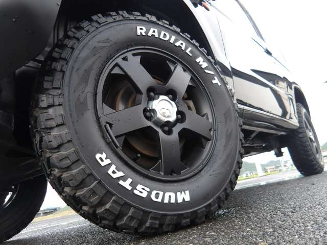2001 Mitsubishi Pajero Mini – thumbnail 2