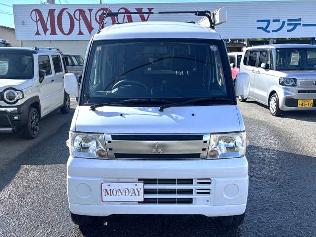 2010 Mitsubishi Town Box – thumbnail 2