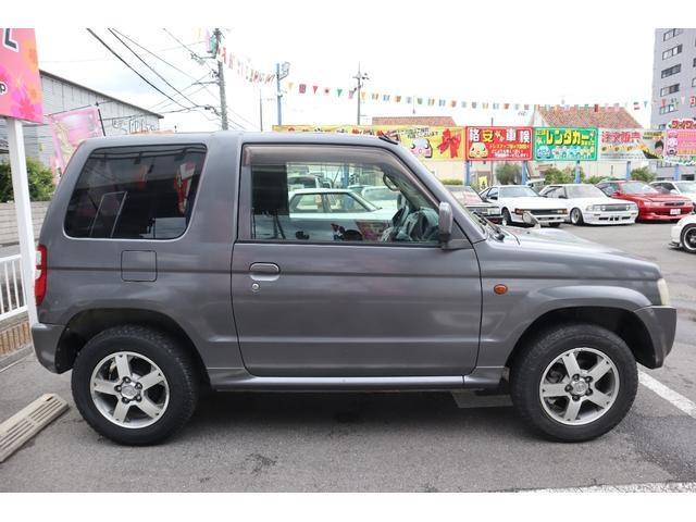 2008 Nissan Kix – thumbnail 4