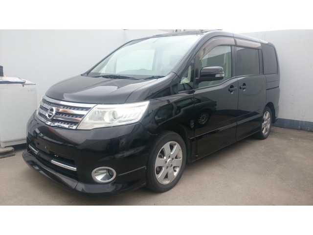 2008 Nissan Serena