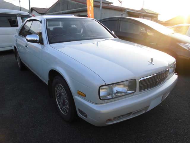 1994 Nissan Cedric Sedan – thumbnail 3