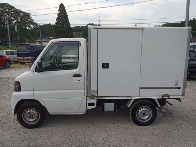 2006 Mitsubishi Minicab Truck – thumbnail 4