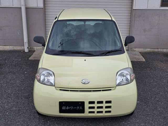 2010 Daihatsu Esse – thumbnail 2