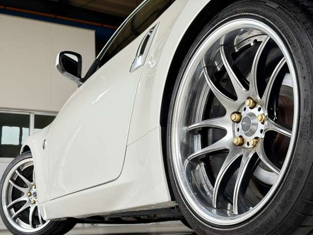 2009 Nissan Fairlady Z – thumbnail 4