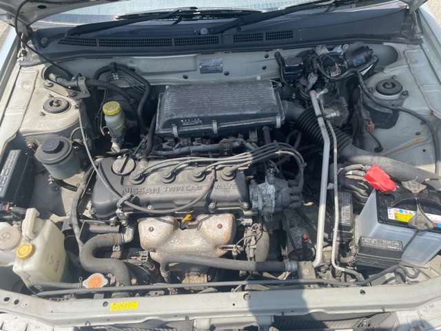 1997 Nissan Sunny – thumbnail 4