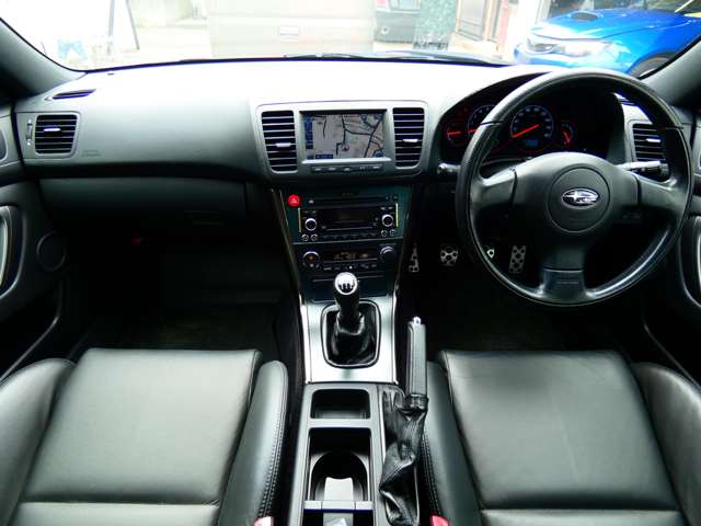 2006 Subaru Legacy Touring Wagon – thumbnail 2