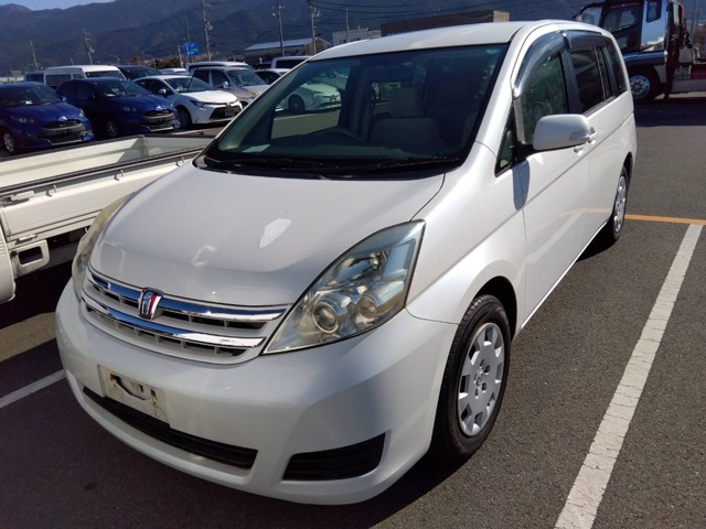 2009 Toyota Isis