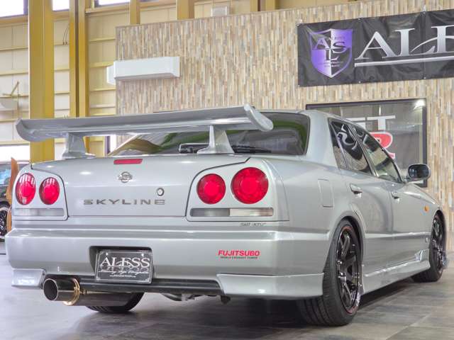 1999 Nissan Skyline – thumbnail 2