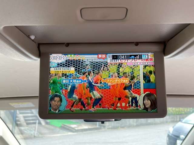 2007 Mitsubishi Delica D:5 – thumbnail 4