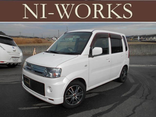 2009 Mitsubishi Toppo