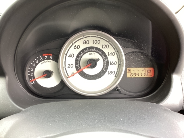 2010 Mazda Demio – thumbnail 3