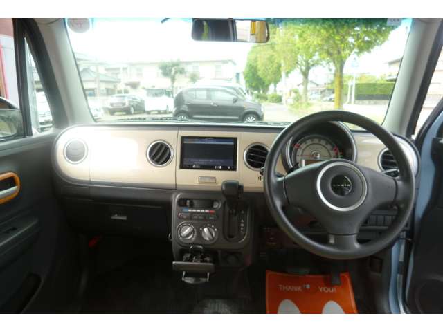 2010 Suzuki Alto Lapin – thumbnail 3