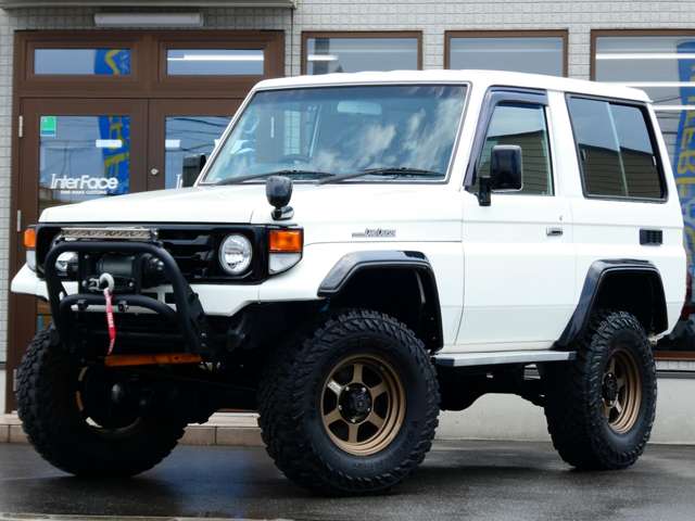 1999 Toyota Land Cruiser 70 – thumbnail 2