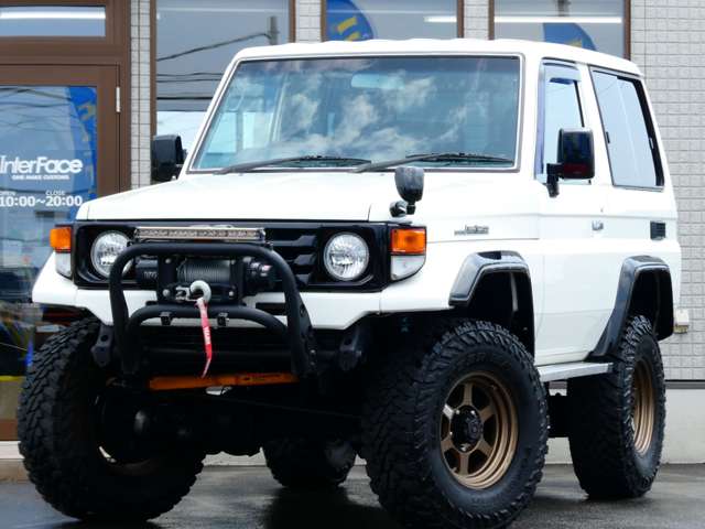 1999 Toyota Land Cruiser 70 – thumbnail 3