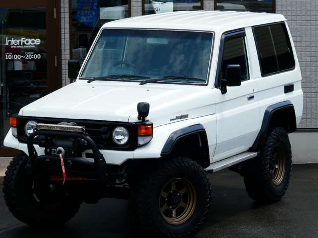 1999 Toyota Land Cruiser 70 – thumbnail 4