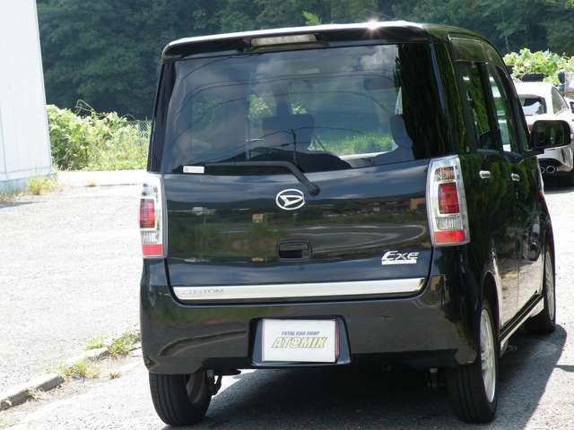 2010 Daihatsu Tanto Exe – thumbnail 3