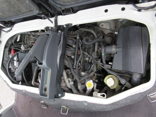 2010 Daihatsu Hijet Cargo – thumbnail 4