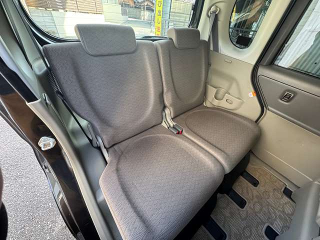 2010 Daihatsu Tanto – thumbnail 4