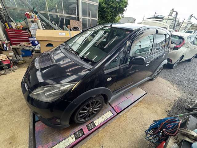 2008 Mitsubishi Colt – thumbnail 3