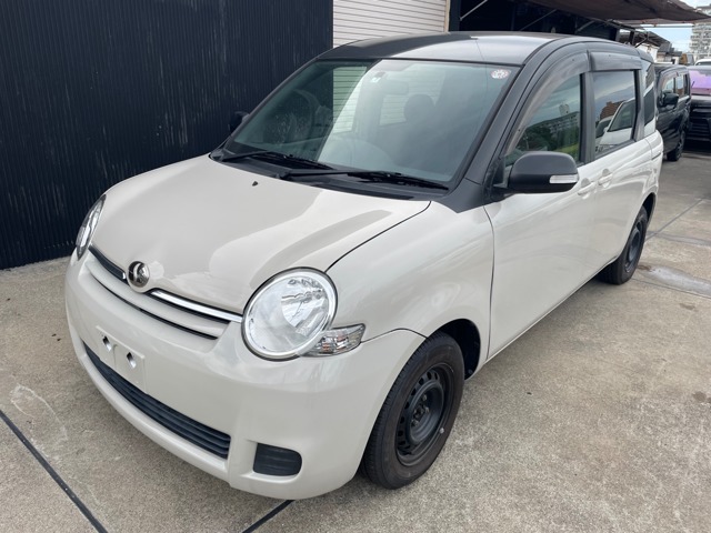 2009 Toyota Sienta