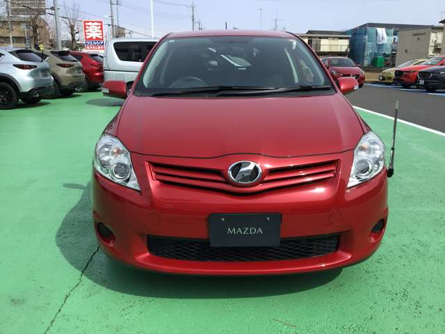 2010 Toyota Auris – thumbnail 3