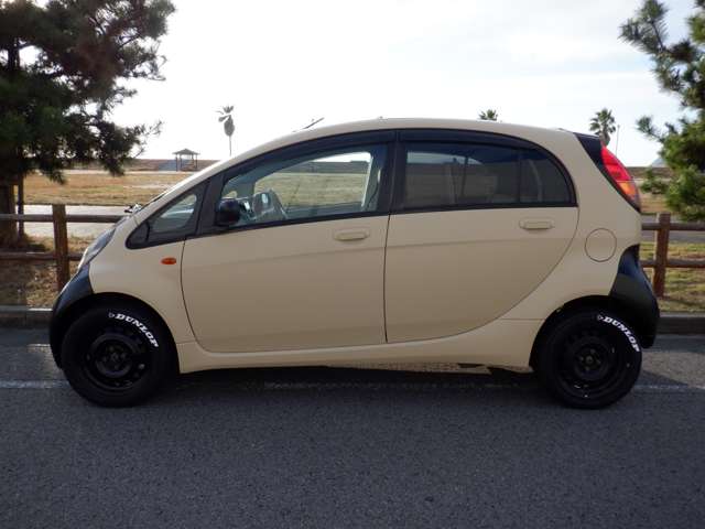2006 Mitsubishi i – thumbnail 3