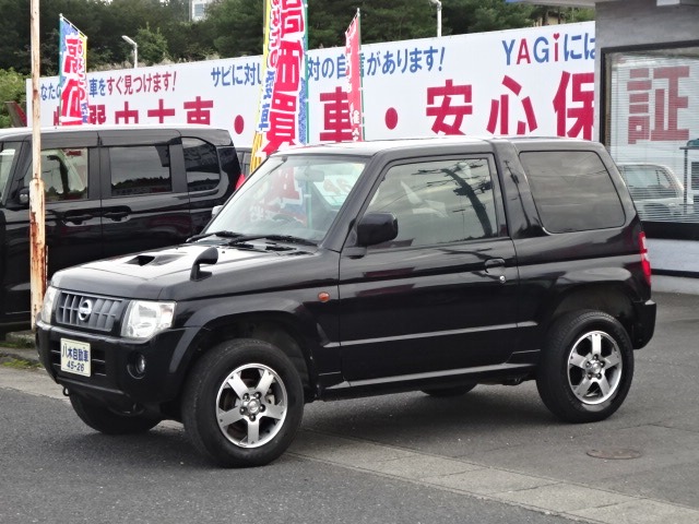 2008 Nissan Kix
