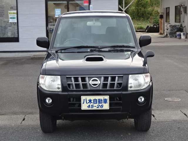 2008 Nissan Kix – thumbnail 2