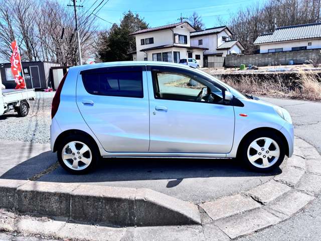 2009 Daihatsu Mira – thumbnail 3