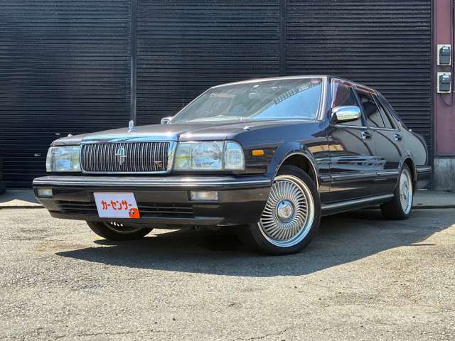 1991 Nissan Cedric Sedan – thumbnail 2