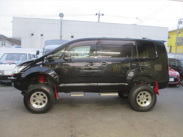 2007 Mitsubishi Delica D:5 – thumbnail 2