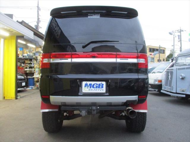 2007 Mitsubishi Delica D:5 – thumbnail 4